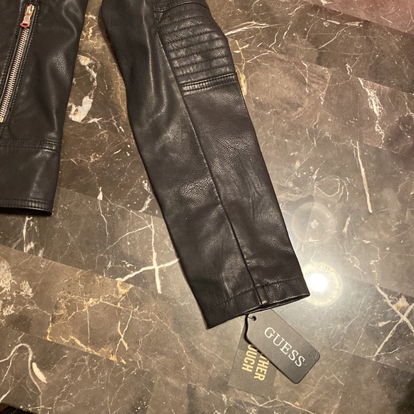 Guess leather touch jacket size XS - Picture 2 of 7